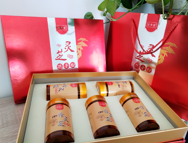 灵芝孢子粉一天吃多少最好？吃的时候要注意什么？-第1张图片-卓越灵芝孢子粉