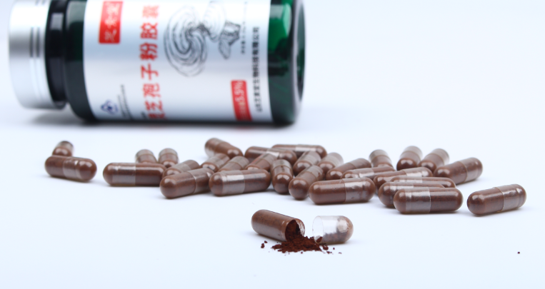 灵芝孢子粉怎么冲着喝？要用热水吗？-第1张图片-卓越灵芝孢子粉